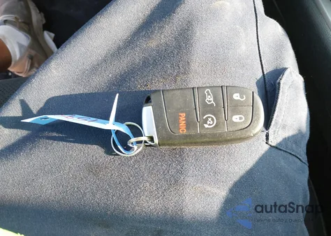 2021 Jeep Grand Cherokee Laredo X 4X2 from USA, damaged, VIN 1C4RJEAG8MC719286